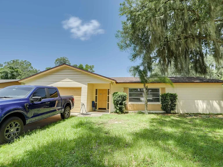 3086 Bluebrook Dr — Photo 1