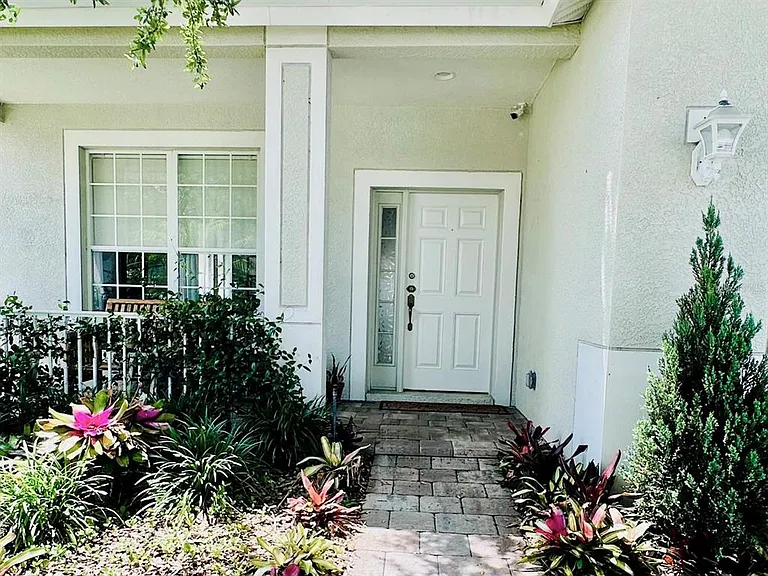 24900 Oakhaven Ct — Photo 9
