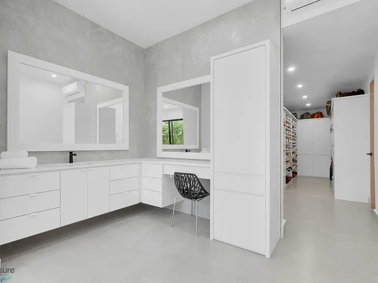 147 Dorado Bch E — Photo 32