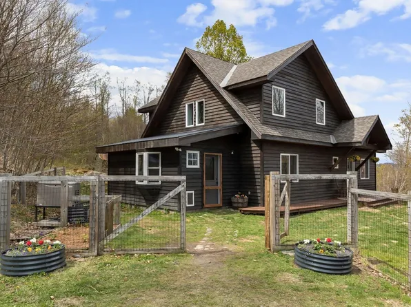 96 Deerfield Hills Road, Morristown, VT 05661