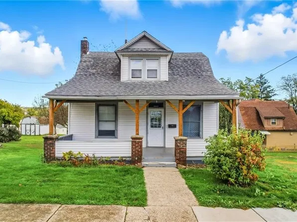 453 Lafayette Ave, Sharon, PA 16146