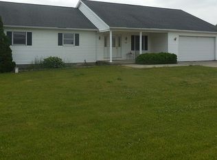 502 Maple St, Sweetser, IN 46987