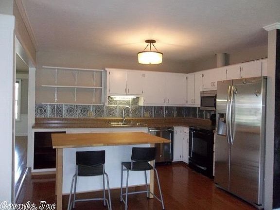 5th image of 23 White Oak Cir