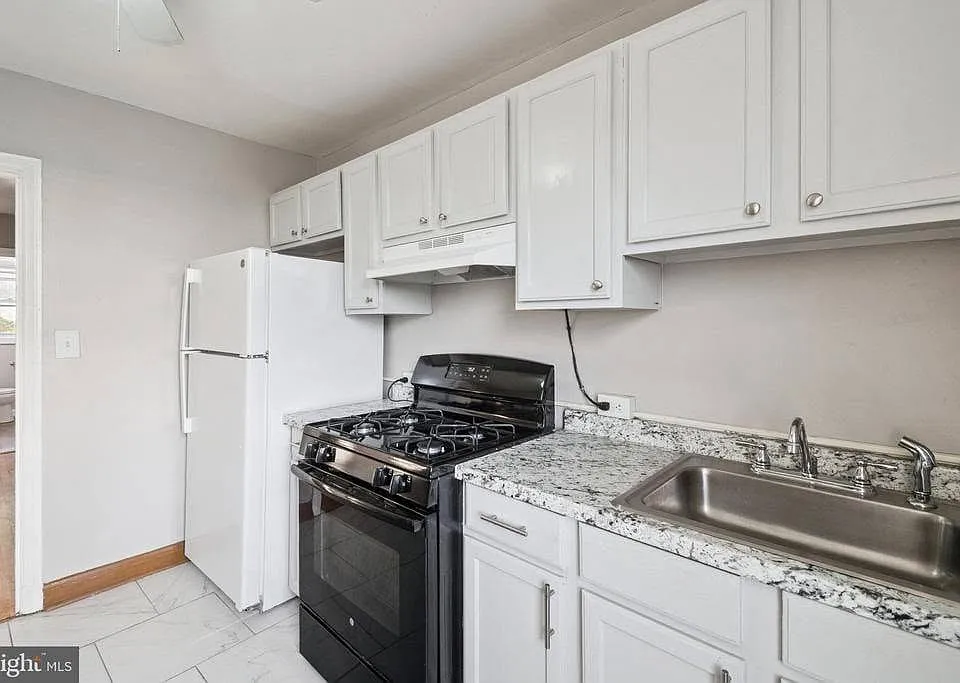 5961 Benton Heights Ave #2