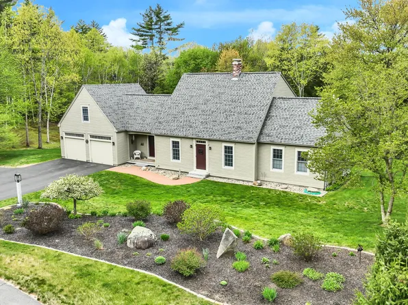 39 Rivermeadow Drive, Standish, ME 04085
