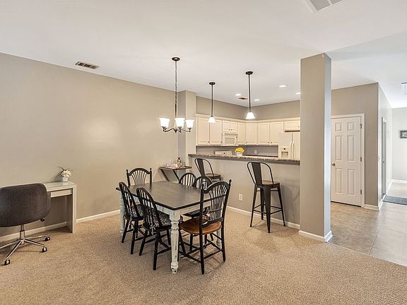 5th image of 109 Heritage Place Dr