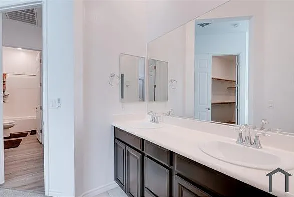 209 Coltrane Canyon Ave — Photo 3