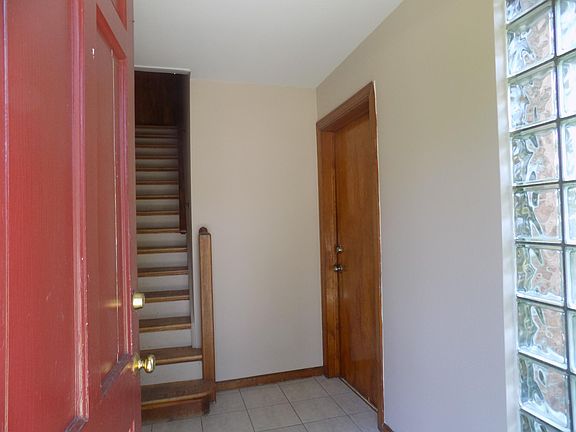 4th image of 317 Washington Ave