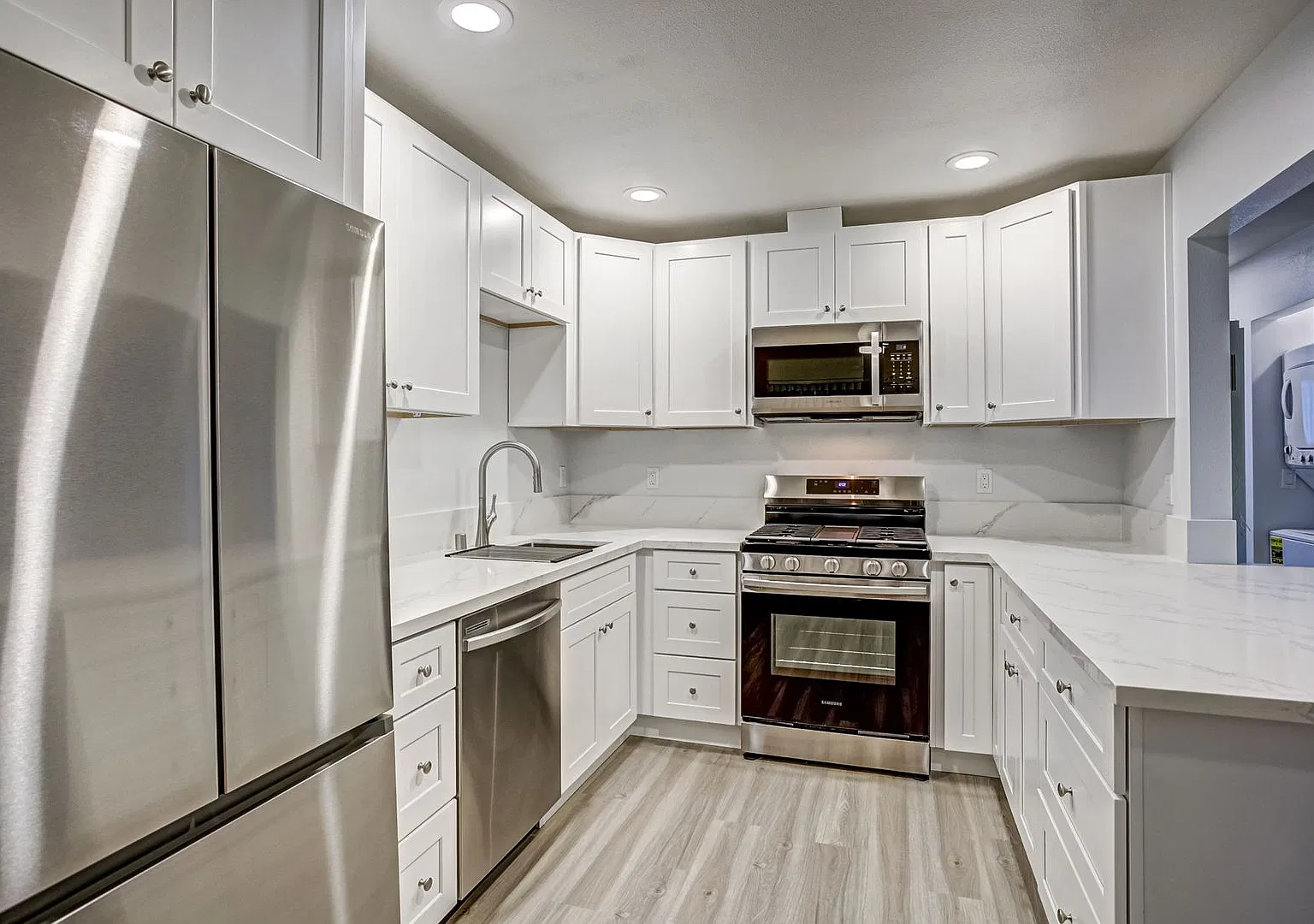 141 Johnston Apartment Homes — Photo 2
