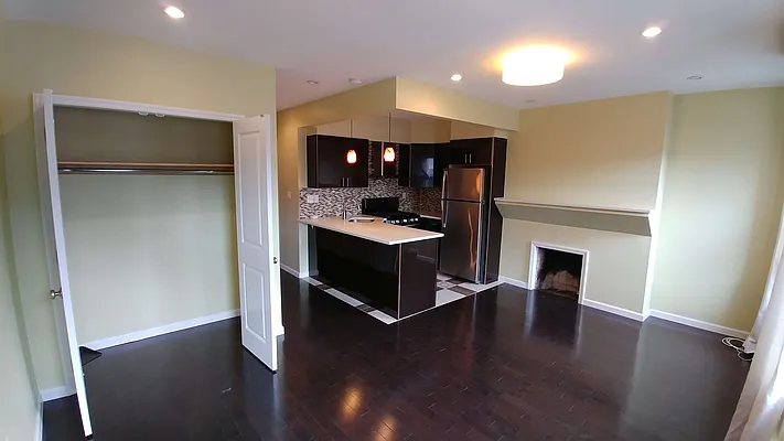 Rented by Owner | media 12