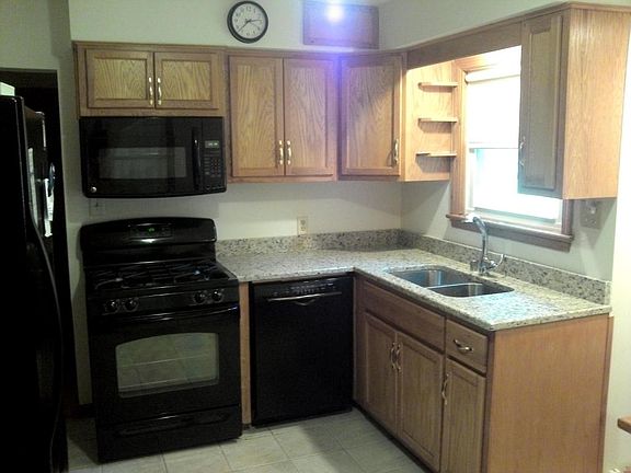5th image of 538 N 119th St
