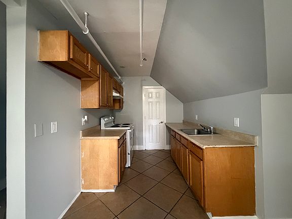 2nd image of 59 Plaza Ave #3C
