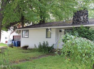 107 Marsh St, Coleman, MI 48618