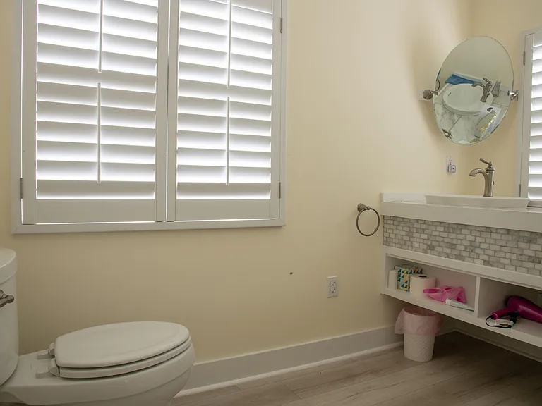 506 N Lakeside Dr — Photo 15