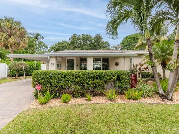 39 NE 26th Court, Wilton Manors, FL 33334