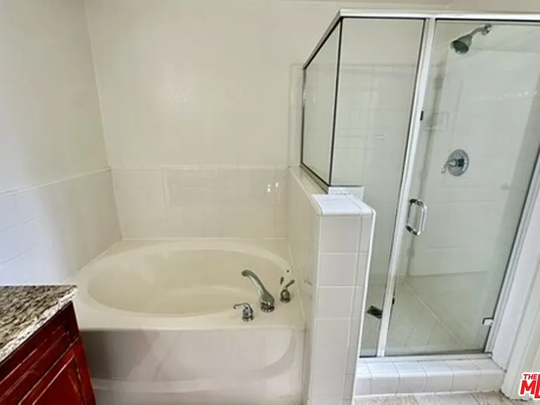 629 Traction Ave #436 — Photo 31