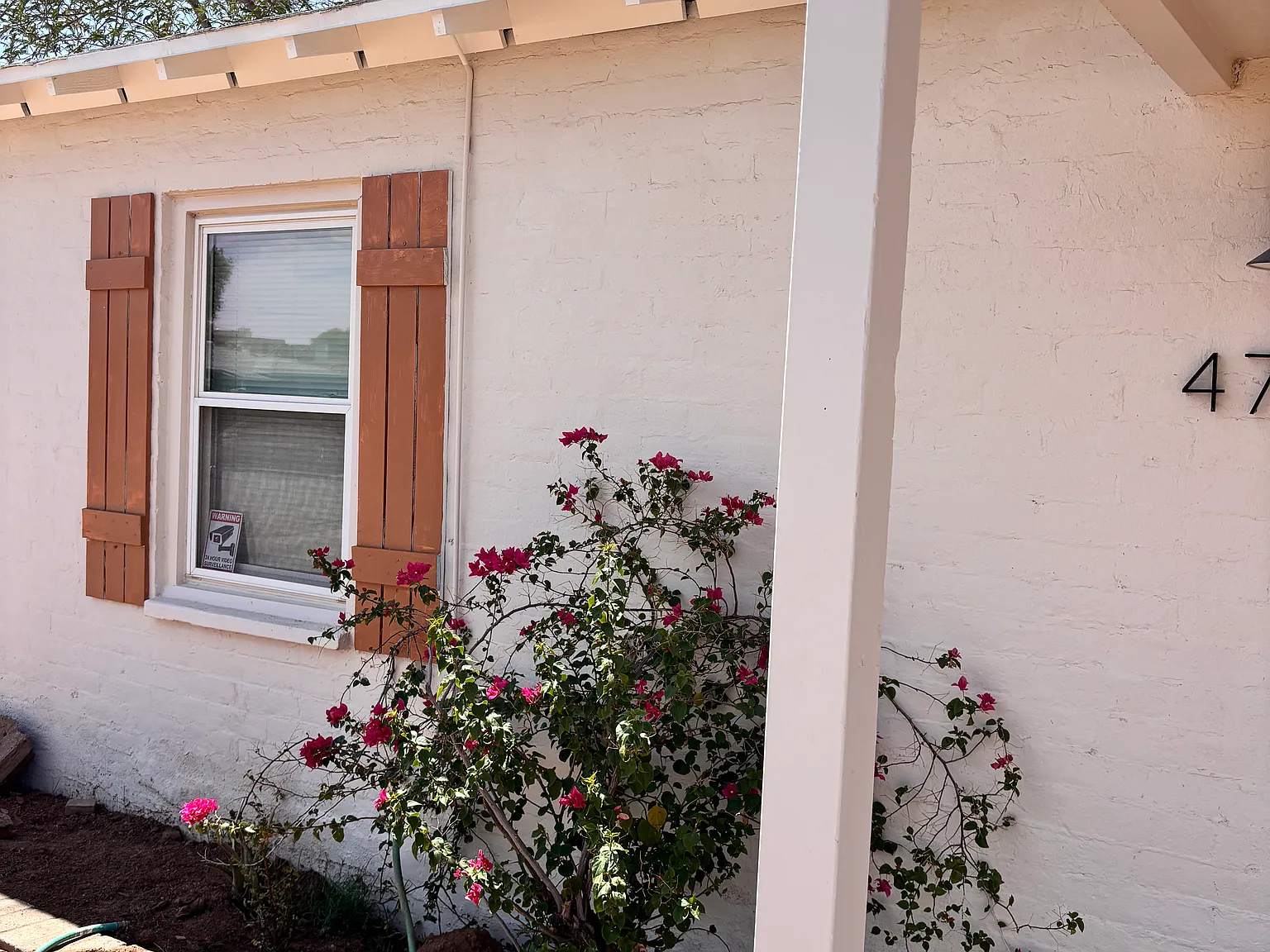 3 bed, 1285 sqft, $2,450 — Photo 1