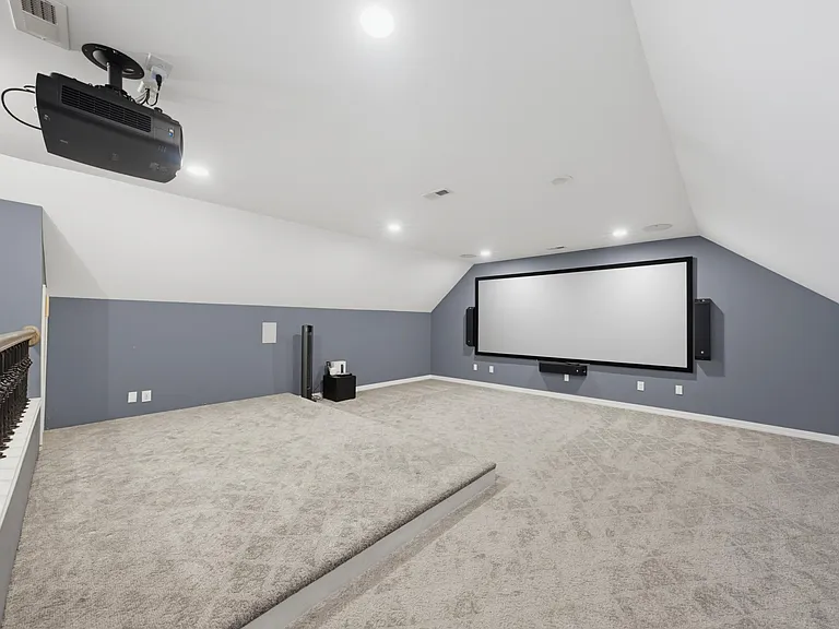 619 Laurel Berry Ct — Photo 31