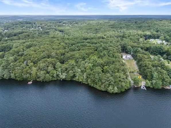 29 Winwood Rd, Sutton, MA 01590