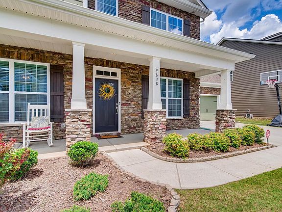 2nd image of 9638 Rayneridge Dr