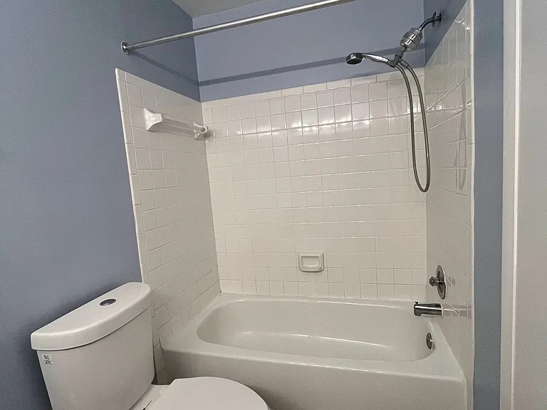8 Appledowre Ct — Photo 8