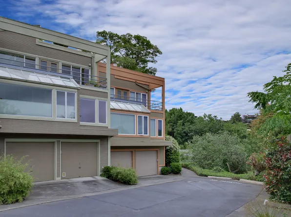 101 NW 58th St, Seattle, WA 98107