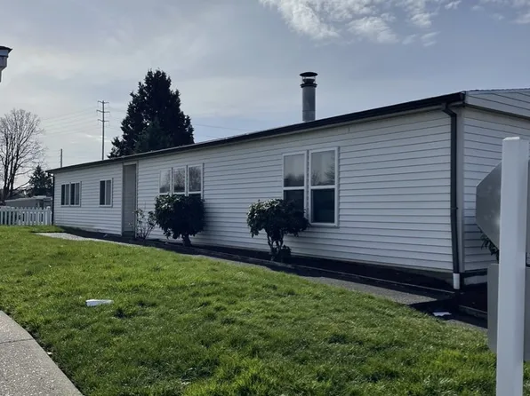 803 SW Liberty Bell Dr, Beaverton, OR 97006