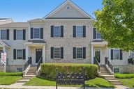Autumn Ridge Cir-S2407-001.jpg