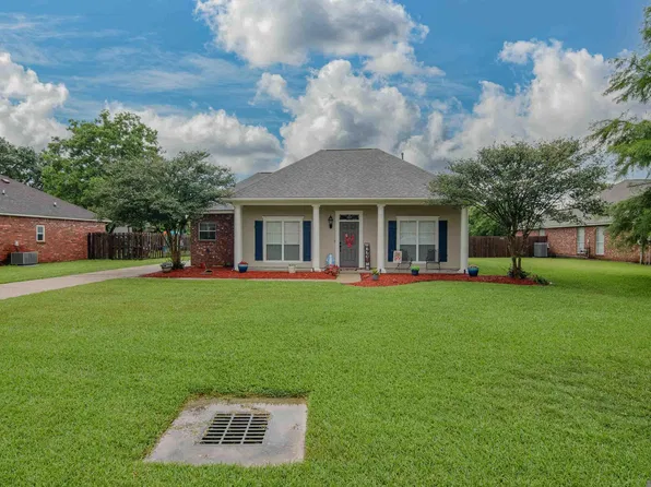 43548 Galvez Oaks Dr, Prairieville, LA 70769