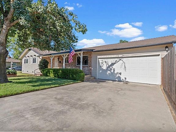 2nd image of 2409 Dana Ln