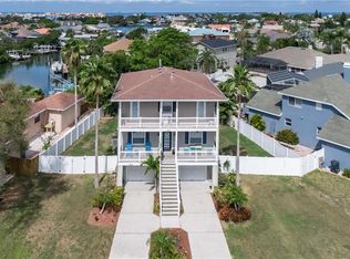 6610 Dolphin Cove Dr, Apollo Beach, FL 33572