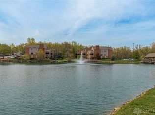 1102 Arrowhead Xing APT B, Dayton, OH 45449