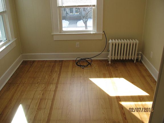 Guest room/second bedroom 