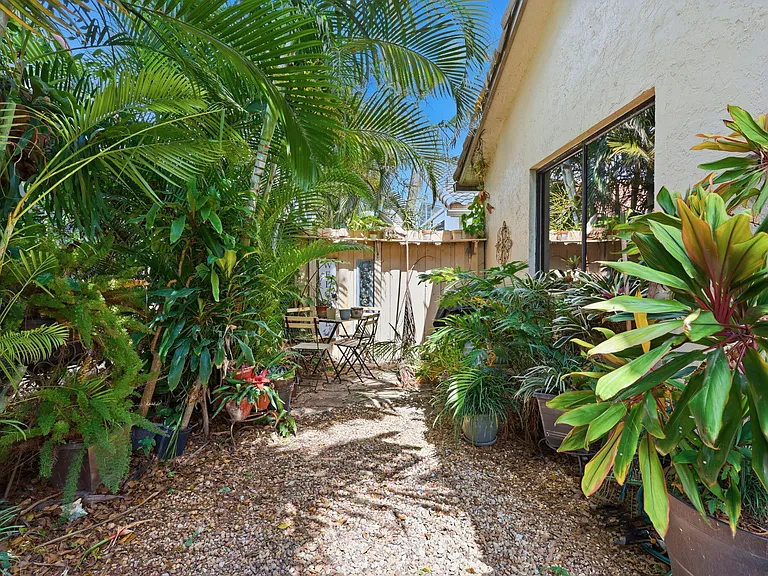 6170 Bay Isles Dr — Photo 20