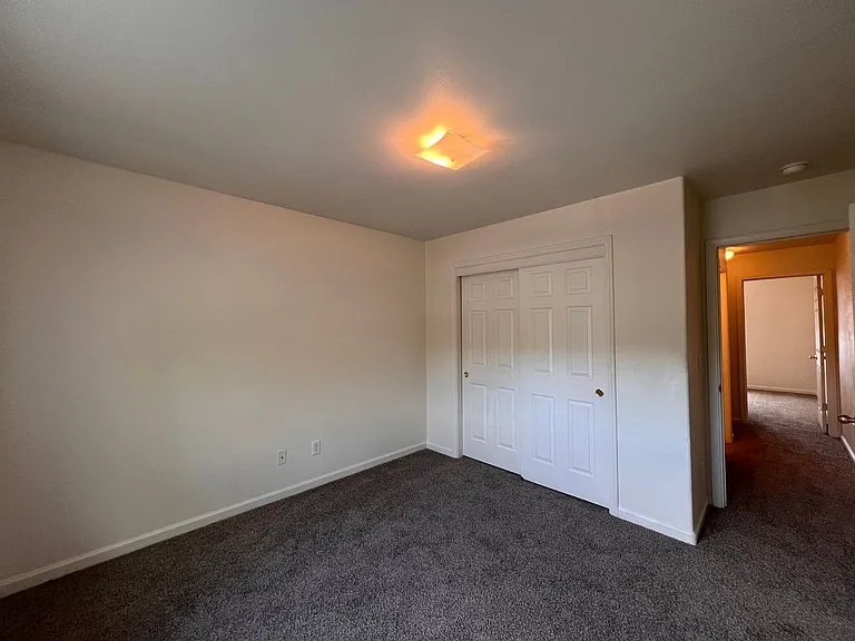 Starlite Drive 665 — Photo 15