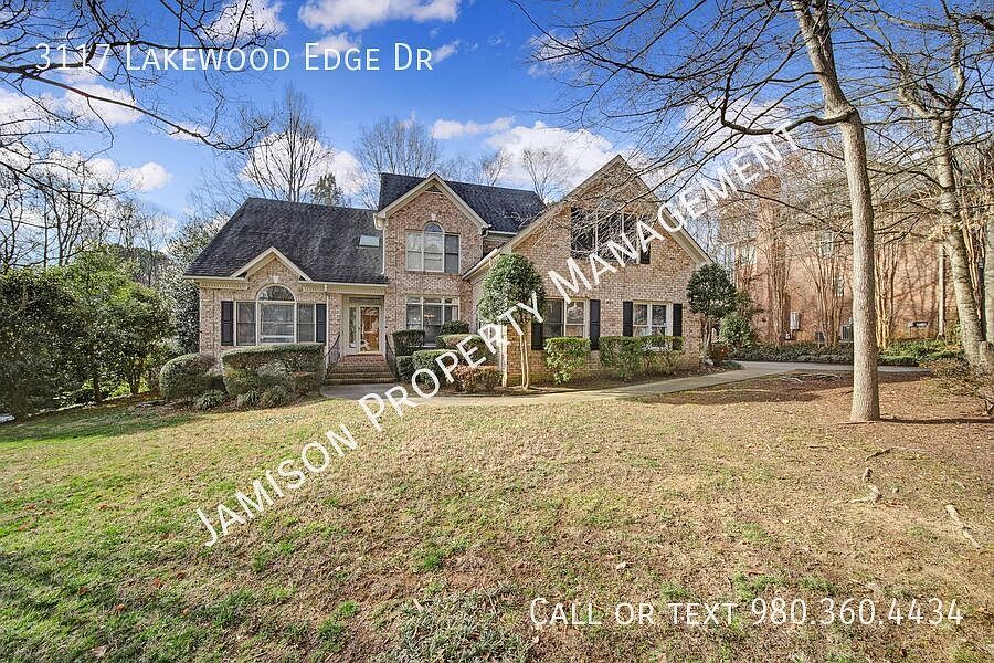 1st image of 3117 Lakewood Edge Dr