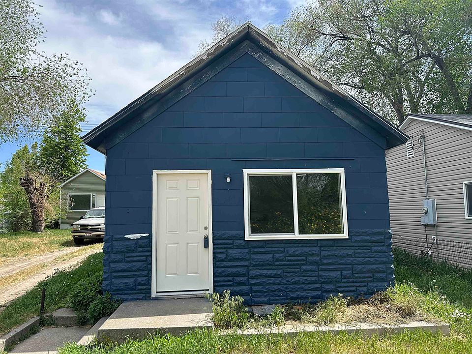 1st image of 1022 N 9th Ave
