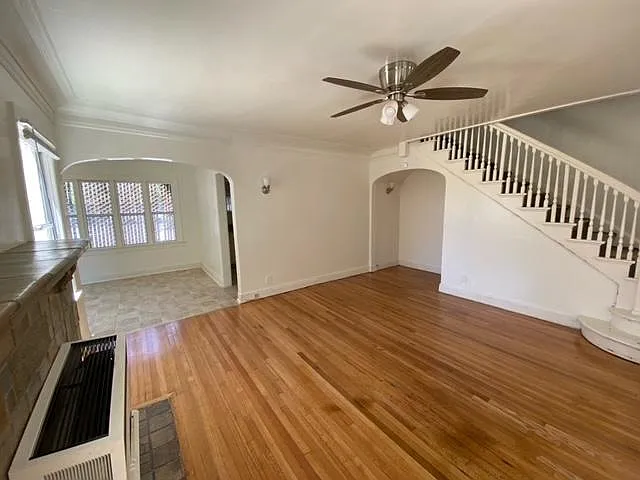 1313 S Van Ness Ave #1315-1/4