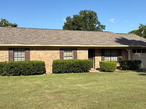 2433 Morris Dr, Corsicana, TX 75110