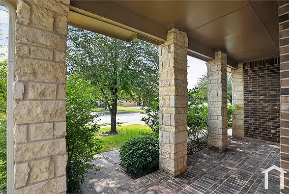 15011 Sun Glaze Dr — Photo 3