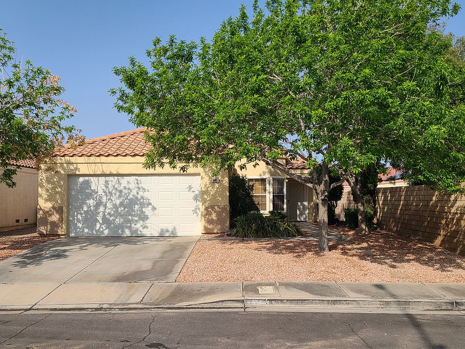 OPEN HOUSE!
Saturday, April 19th
Message for address.