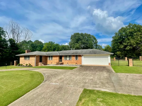 11560 Main St, Somerville, TN 38068