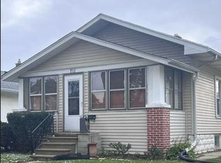 711 Marquette Ave, South Milwaukee, WI 53172