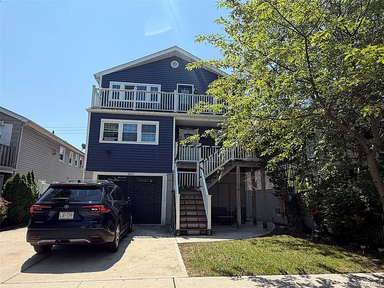 422 E Chester St #2 — Photo 1