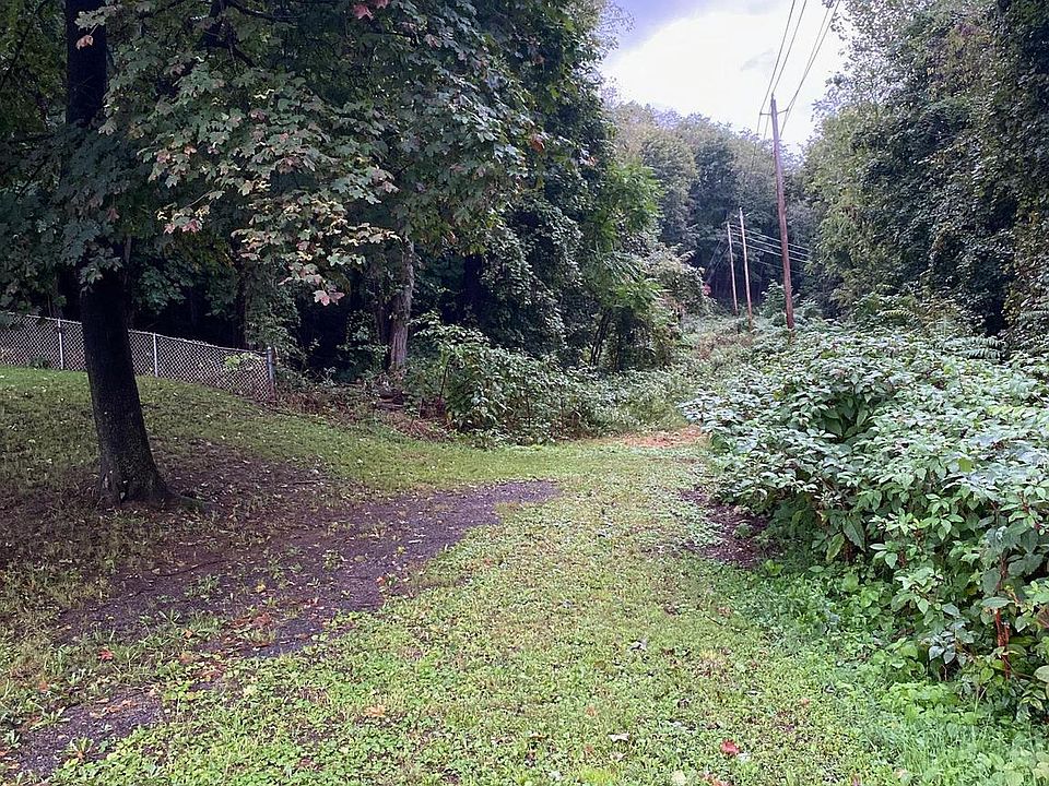 2nd image of Sheridan Pl