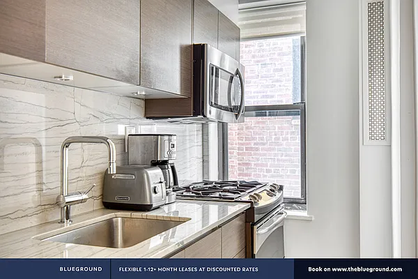 Rented by The Blueground | media 27