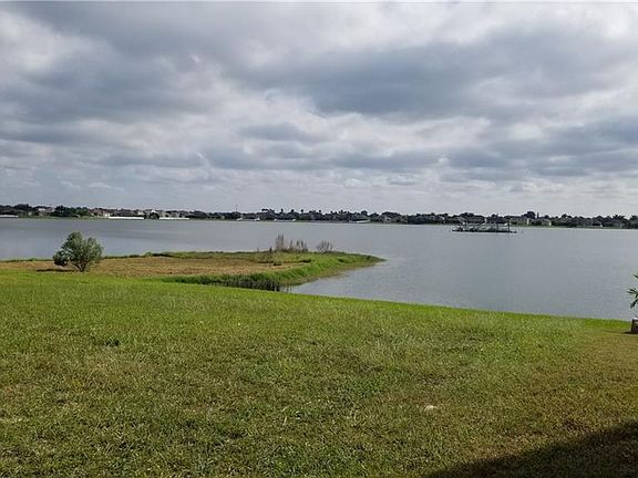 2nd image of 1714 Mira Lago Cir