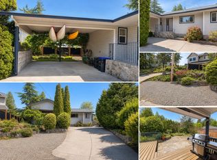 5453 Carnaby Pl, Sechelt, BC V0N3A7
