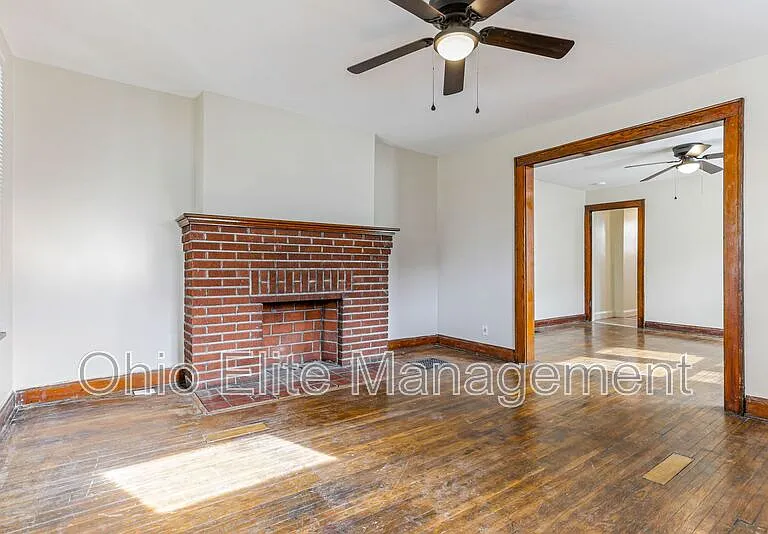 254 S Wayne Ave — Photo 9
