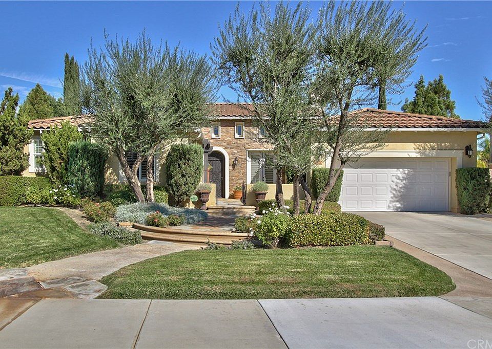 1st image of 32573 Marietta Ct